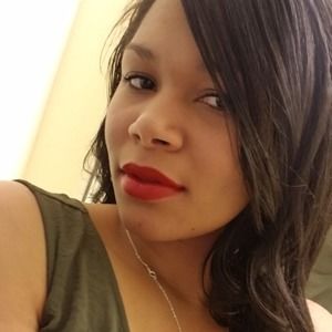 Meet your Posher, Indya